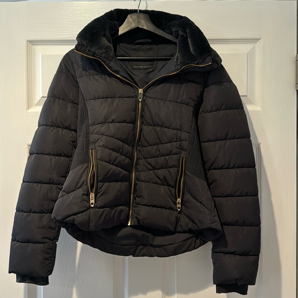 Used Women’s Zara Jacket Size Medium